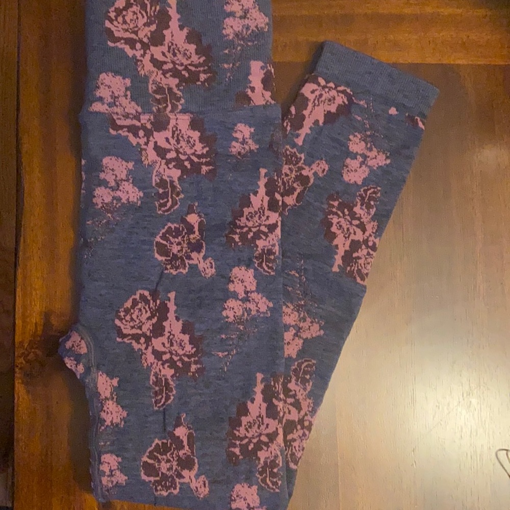 NWOT FP Movement Flora Leggings